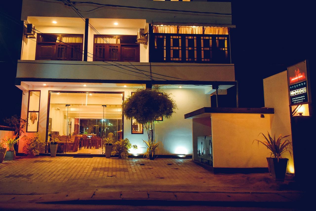 Zendara Hotel Негомбо Экстерьер фото