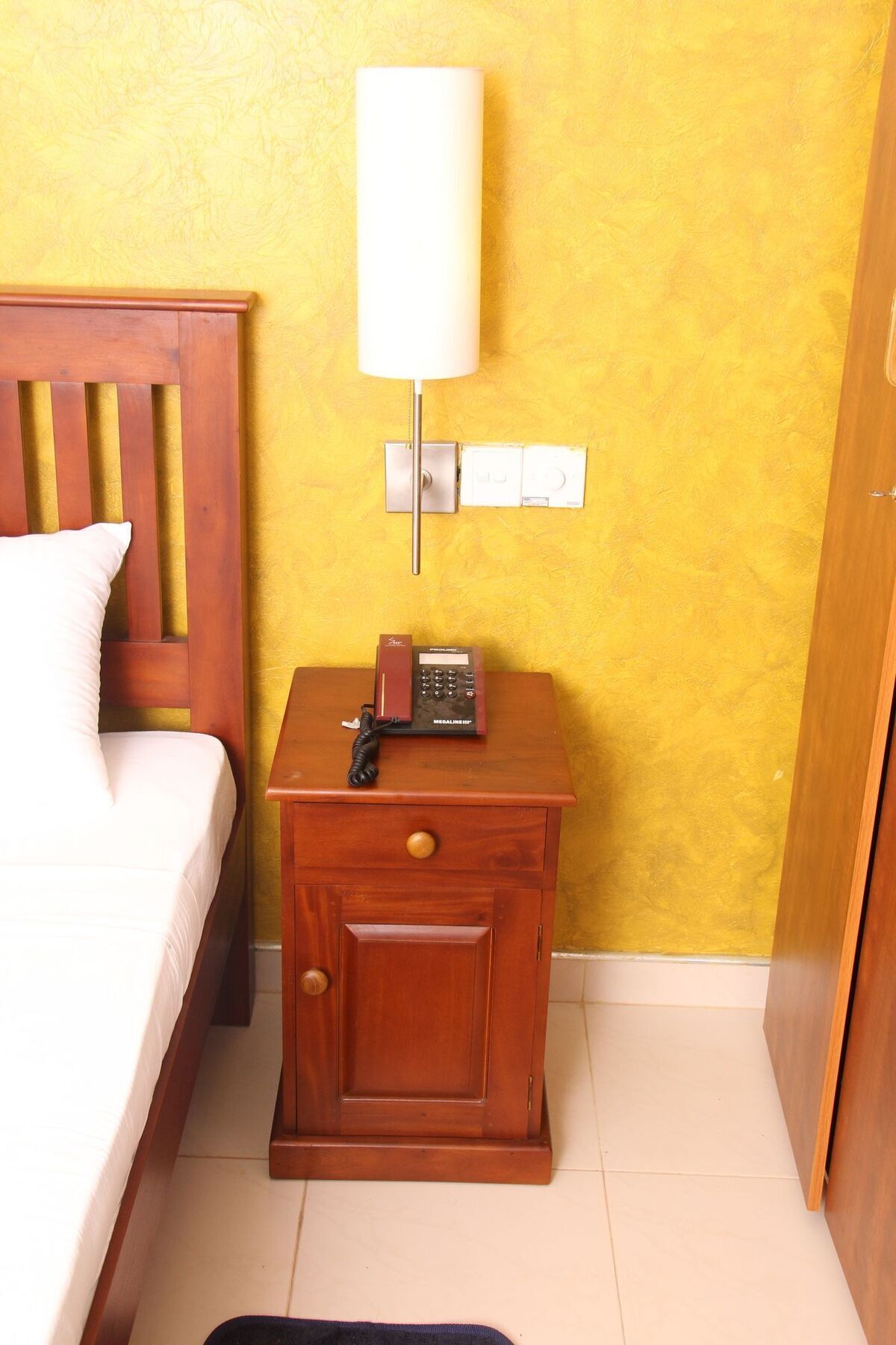 Zendara Hotel Негомбо Экстерьер фото