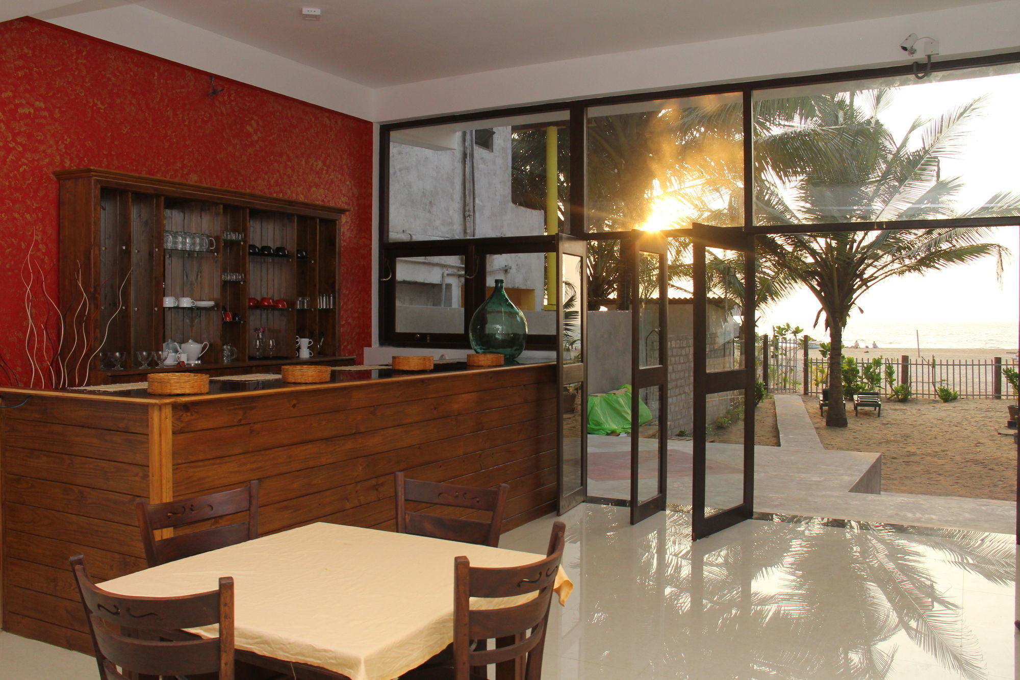 Zendara Hotel Негомбо Экстерьер фото