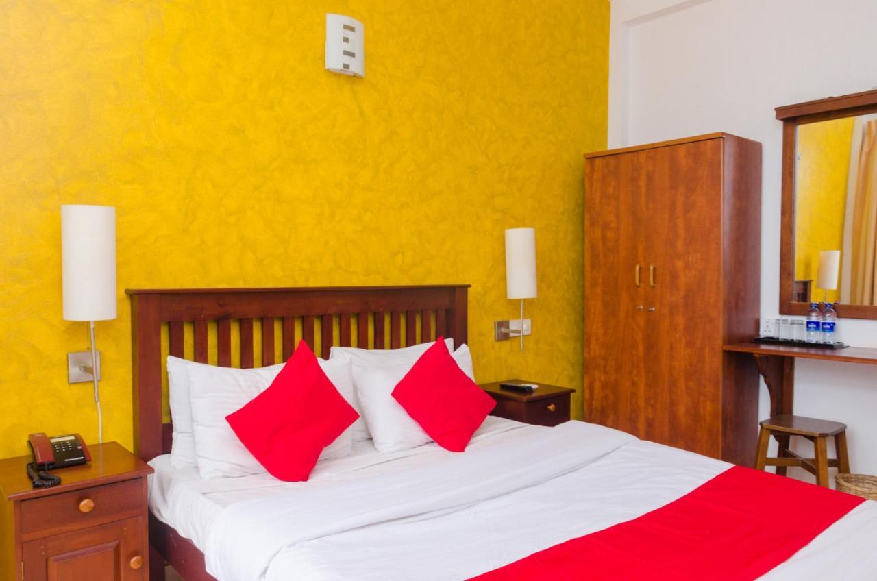 Zendara Hotel Негомбо Экстерьер фото